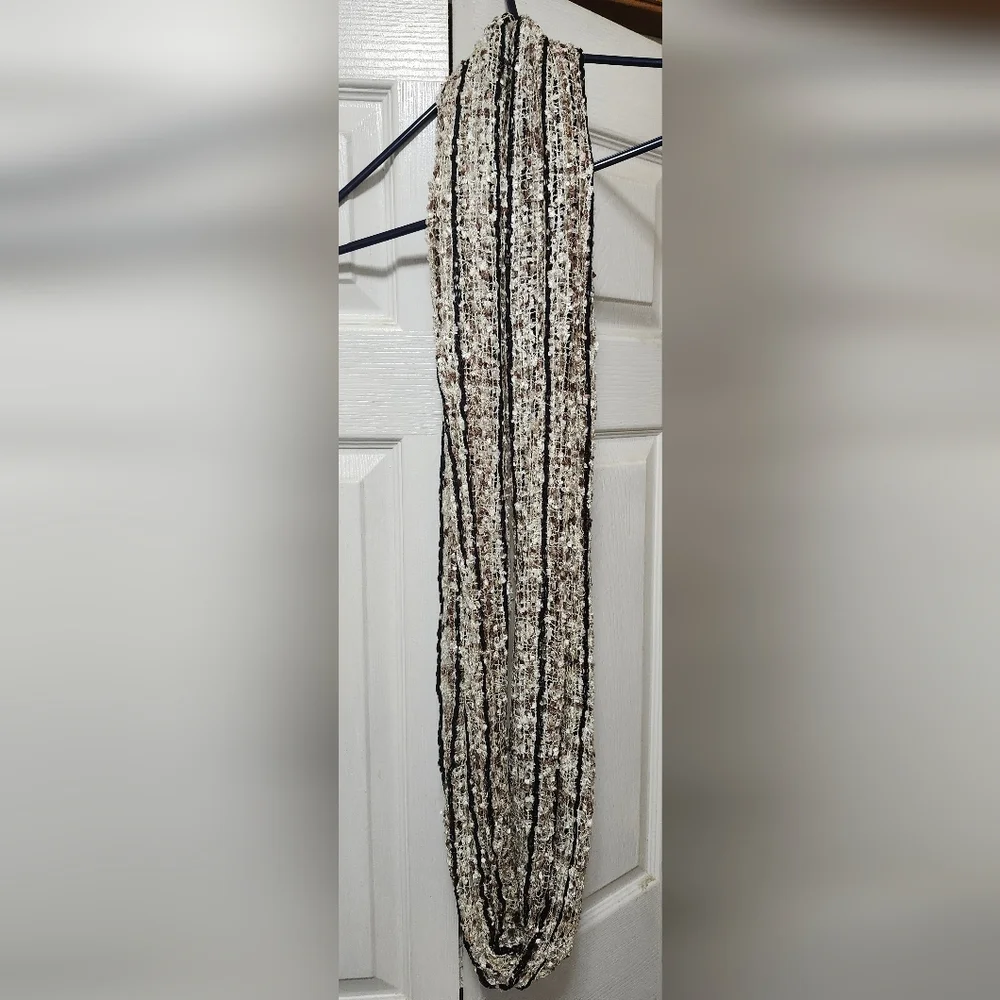 Infinity Scarf - Picture 2 of 4